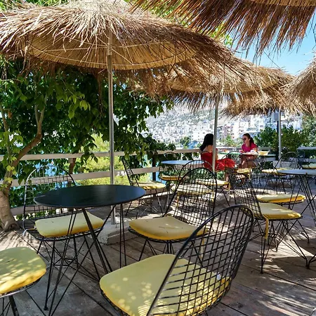 Sunrays Otel 3*