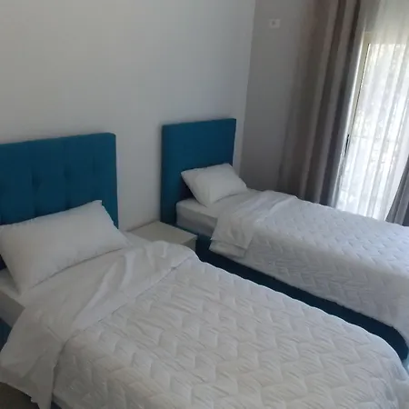 Sunrays 3* Sarandë