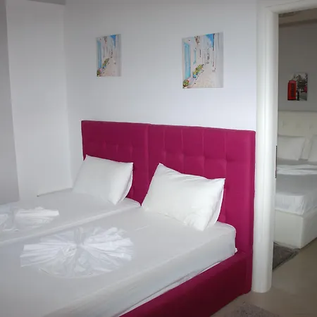 Sunrays 3* Sarandë