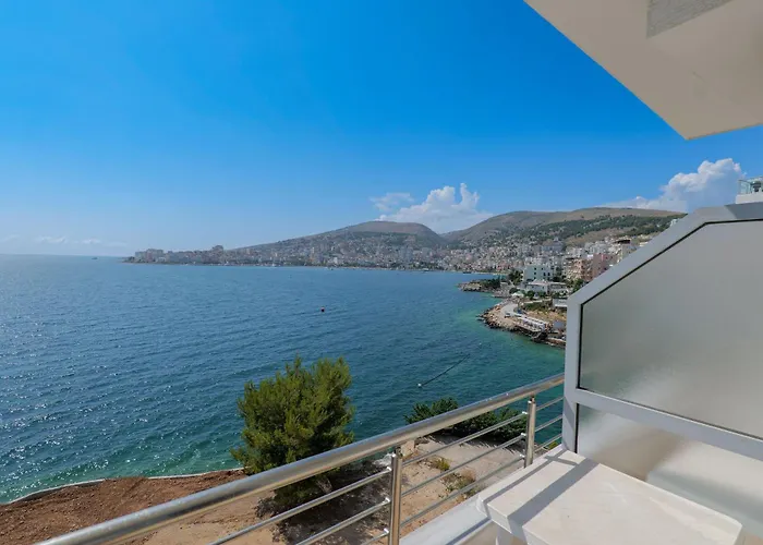 Sunrays Otel Saranda