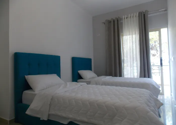 Sunrays Otel Saranda