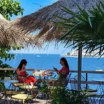 Sunrays Hotel 3*