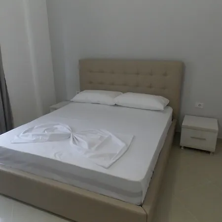 Sunrays Hotel 3*
