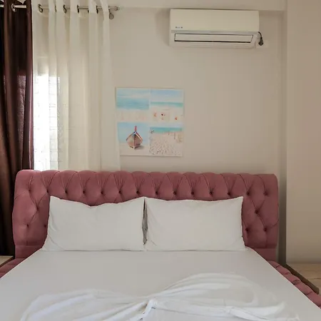 Sunrays Hotel