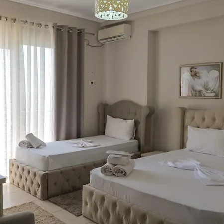 Hotel Sunrays