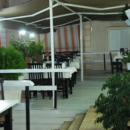 Sunrays Hotel 3*